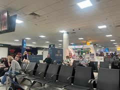 -格拉斯哥国际机场