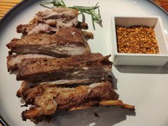 买苏拉提烤羊排-塔哈尔·新疆盛宴(城西银泰店)