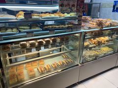 面包甜点陈列柜-白玉兰食品(甜云店)