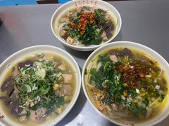 -文山荷鲜居(翠湖店)