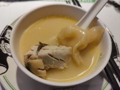 -禄婶鸡煲·打边炉