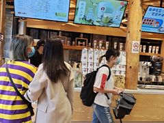 -霸王茶姬(南强街店)