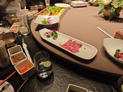 -左庭右院鲜牛肉火锅黑金店(陆家嘴中心店)
