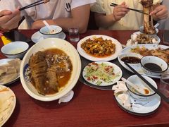 -聚首堂·特色小吃·肘子(什刹海德胜门店)