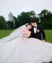 -雅云婚纱摄影工作室旗舰店