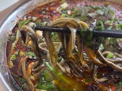 -乐山第一家临江鳝丝(茶坊路店)