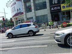 -肯德基(坞城路店)