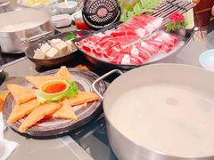 -捞王锅物料理(上海世茂广场店)