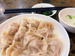 -周家大连水饺(美专校街店)