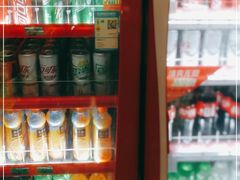 -中百仓储超市有限公司(越秀星汇维港店)