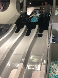 -MINI MARS KIDS CLUB亲子家庭中心(长宁天山店)