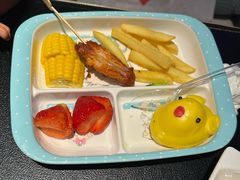 -辣尚瘾·烤鱼·新川菜(牡丹园直营店)