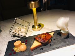-The ROOF (通盈中心店)