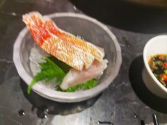 -半岛翡丽海鲜自助餐厅(观风亭店)