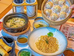 -馋三尺蟹粉小笼(人民广场店)