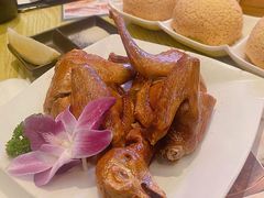 烤乳鸽-添好运点心专门店(百老汇店)