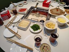 -海底捞火锅(威高广场店)