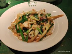 -费大厨辣椒炒肉(太平老街店)