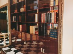 -空间8度量贩KTV(火车站店)