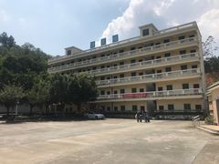 -清泉湾生态旅游度假区