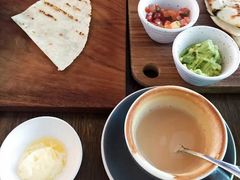 -ROAST coffee & eatery