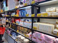 零售区-好特卖HotMaxx(杭州滨江宝龙城店)