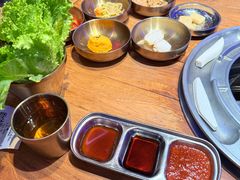 -首尔朴宝·炭火烤肉(五角场店)