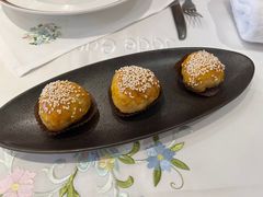 香麻蜜汁叉烧酥-翠园(南京德基广场店)