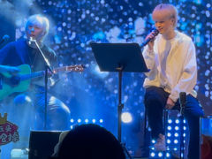 -星 Live House