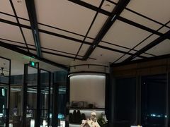 -瑰丽酒店·海吧·天际下午茶·现场DJ·天台酒吧