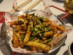 -江湖小牛·水煮牛排火锅(欧亚新生活购物广场店)