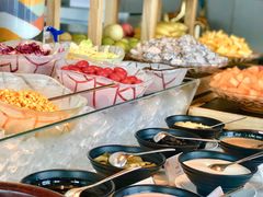 自助调料区-万达文华酒店·48F云端窗景美食汇自助餐厅