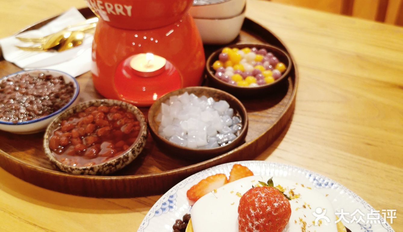 超温暖的甜品小店-野薄荷冰甜市场，漫画里的甜品走进现实了