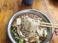 -老五鸡丝豆花面粉(瑞金北路68号院店)