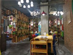 大堂-小小河边鱼(天润城店)