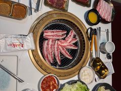 -炙城·韩式烤肉(南京东路店)
