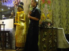 侍应生和泰式雕塑-Siam泰餐厅(水上公园店)