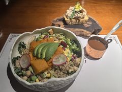牛油果藜麦-咖梦餐厅 COMENG RESTAURANT