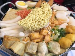 韩式鸡肉火锅-欧巴来了韩式料理