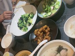 -鲁菜根·泰安菜(万达店)