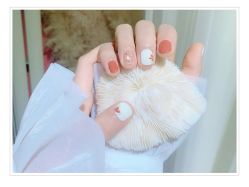 -悦指间美甲美睫