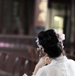 -一揽芳华汉服旗袍体验馆(拙政园店)