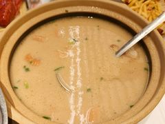 -肥肥虾庄·金牌油焖大虾(汉口城市广场店)