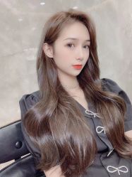-MODEL'S HAIR