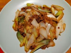 -娜仁图雅蒙古美食村(33小镇店)