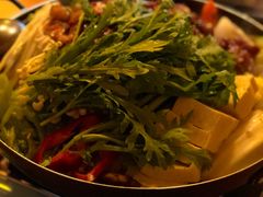 八爪鱼牛肉锅-东吉馆韩式餐厅(八经街总店)