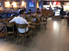 -星巴克(广州正佳广场4层店)