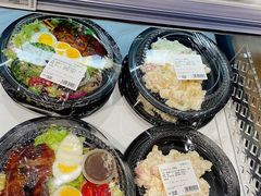 -七鲜超市(瑞虹天地太阳宫店)