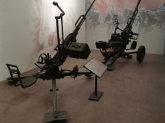 -轻武器博物馆