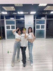 -DL专业爵士舞街舞工作室